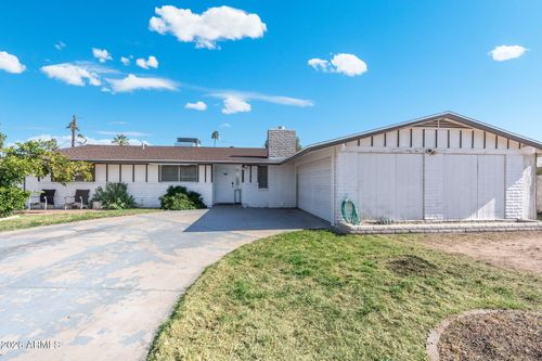 3836 W Royal Palm Rd, Phoenix, AZ, 85051-5841 | Card Image