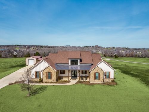 2000 Ragland Trl, Azle, TX, 76020-1064 | Card Image