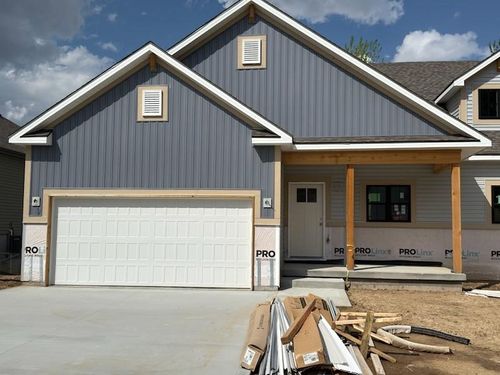 3107 Carlisle Ct, Saint Joseph, MO, 64506-4200 | Card Image