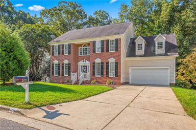 3111 Peninsula Drive, House other with 5 bedrooms, 2 bathrooms and null parking in Jamestown NC | Image 2