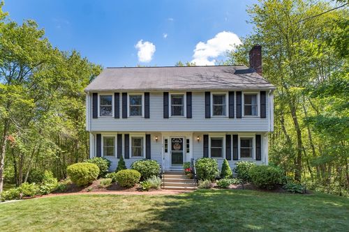 15 Ridge St, Millis, MA, 02054-1107 | Card Image