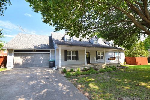 508 Covington Pl, Tahlequah, OK, 74464-5532 | Card Image