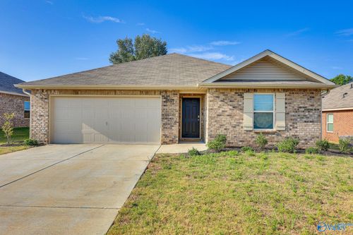216 Murphy Ln, Madison, AL, 35756-8140 | Card Image