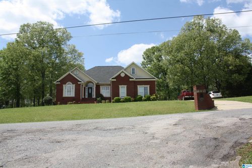 162 Hickory Hill Ln, Munford, AL, 36268-5026 | Card Image