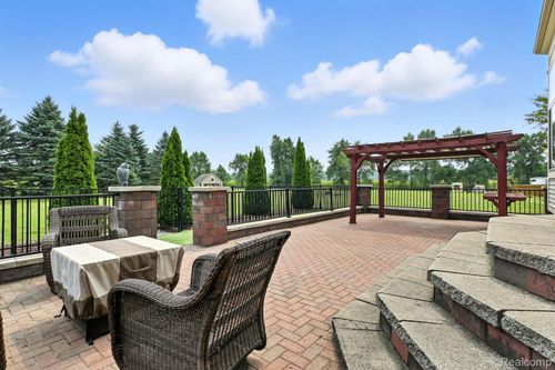 9009 Potterville Dr, Willis, MI, 48191-9504 | Card Image