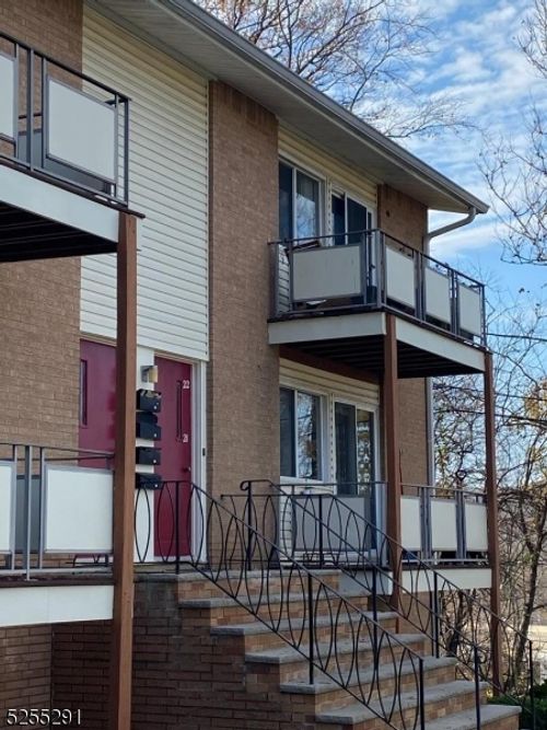 apt-22-156 Us Highway 46, Rockaway Boro, NJ, 07866-4041 | Card Image