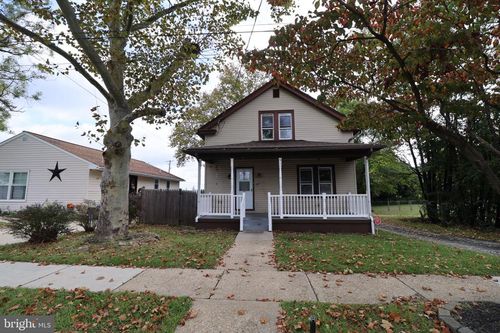 329 Mantua Avenue, Paulsboro, NJ, 08066 | Card Image