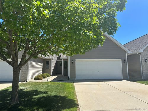 1136 Jenna Dr, Davison, MI, 48423-3607 | Card Image