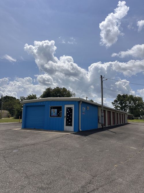 209 May St, Lawrenceburg, TN, 38464-2524 | Card Image