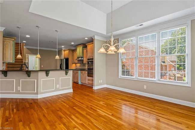 Breakfast Room | Image 25