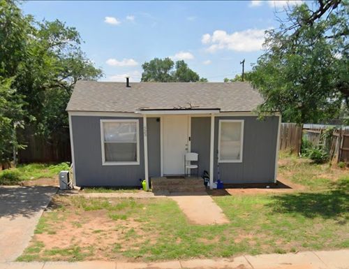 523 39th St, Lubbock, TX, 79404-2717 | Card Image