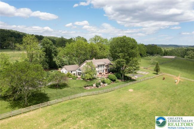 2965 Adams Way, House other with 4 bedrooms, 5 bathrooms and null parking in RIEGELSVILLE PA | Image 5