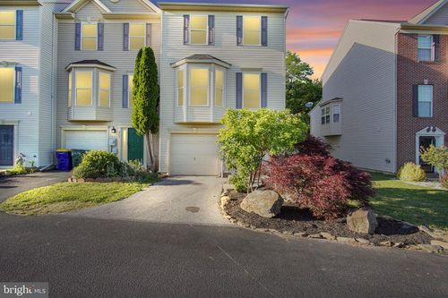 260 Country Ridge Dr, RED LION, PA, 17356-8866 | Card Image