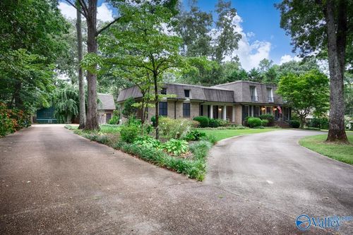 102 Willow St, Athens, AL, 35613-2522 | Card Image