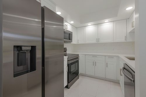 apt-211c-13800 Sw 14th St, Pembroke Pines, FL, 33027-6992 | Card Image