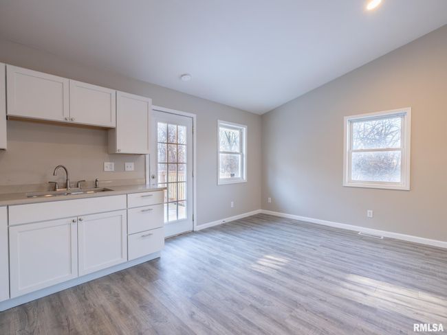 1309 N Woodland Ln, House other with 2 bedrooms, 1 bathrooms and null parking in Metamora IL | Image 9