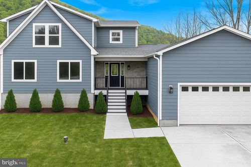 630 Black Bear Rd, MAURERTOWN, VA, 22644-2861 | Card Image