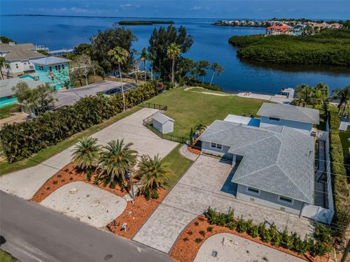 1620 Sea Breeze Dr, TARPON SPRINGS, FL, 34689-2028 | Card Image