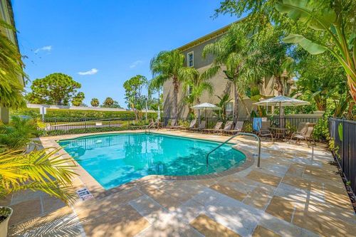 7125 102nd Ln, SEMINOLE, FL, 33772-6042 | Card Image