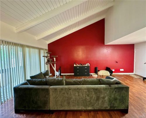 unit-271-8601 International Ave, Canoga Park, CA, 91304-2628 | Card Image