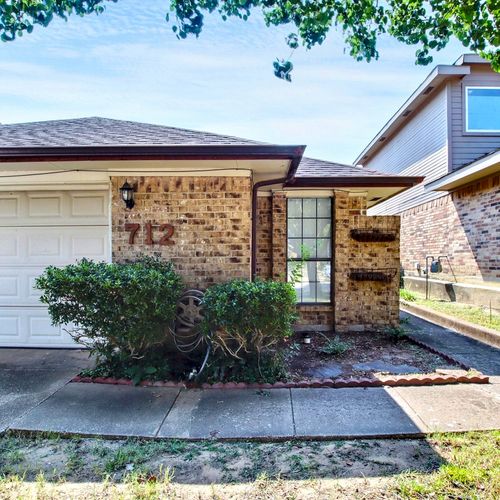 5027 Clover Haven Street, Dallas, TX, 75227 | Card Image