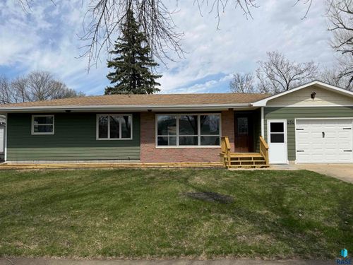 454 W Wood St Street, Canistota, SD, 57012 | Card Image