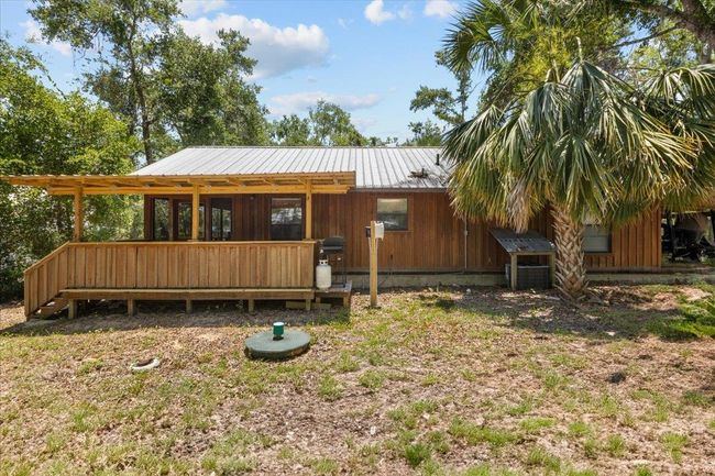 1815 Mables Ave Ne, House other with 2 bedrooms, 1 bathrooms and null parking in Steinhatchee FL | Image 32