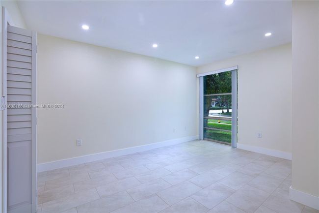 APT-117 - 200 177 Th Dr, Condo with 1 bedrooms, 1 bathrooms and null parking in Sunny Isles Beach FL | Image 10