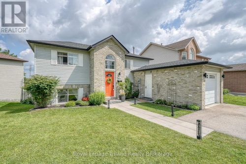 109 Canrobert Street, Woodstock (Woodstock - South), ON, N4S8X5 | Card Image