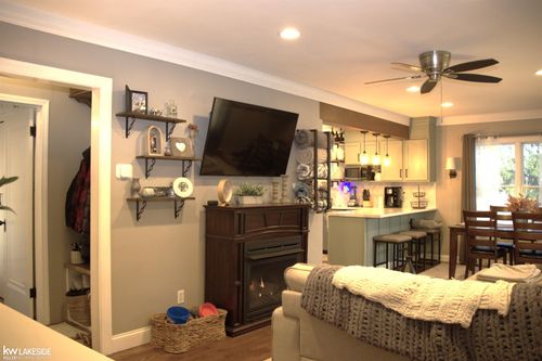 31425 29 Mile Rd, Lenox, MI, 48050-2306 | Card Image