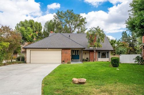 25492 Via Dalia, Valencia, CA, 91355-3224 | Card Image