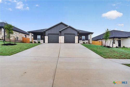 110 Leon Ln, Copperas Cove, TX, 76522-2492 | Card Image