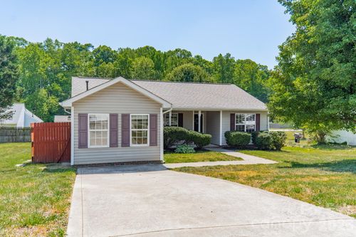 134 Chere Helen Dr, Mooresville, NC, 28115-7911 | Card Image