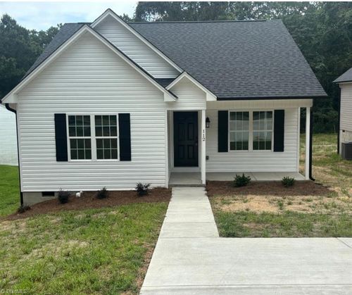 112 Taft St, Mayodan, NC, 27027-2913 | Card Image