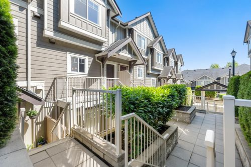 228-368 Ellesmere Ave, Burnaby, BC, V5B3S9 | Card Image