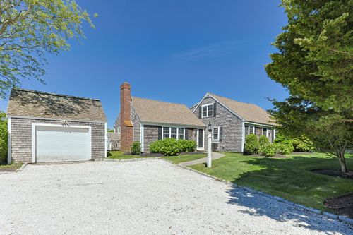 205 South St, South Yarmouth, MA, 02664-6041 | Card Image