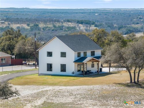 1800 Diamond Ridge Dr, Lampasas, TX, 76550-4096 | Card Image