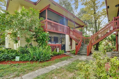 8-2018 Nw 43rd Ter, Lauderhill, FL, 33313 | Card Image
