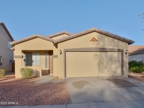 7215 S 38th Dr, Phoenix, AZ, 85041-6103 | Card Image