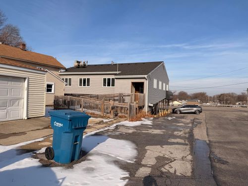 315 E Ridge Rd, Griffith, IN, 46319-1143 | Card Image