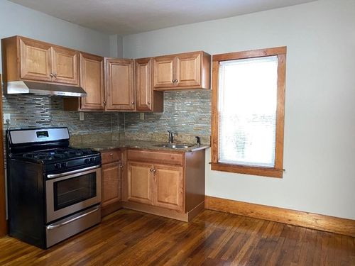 1-16 Ruggles St, Westborough, MA, 01581-2035 | Card Image