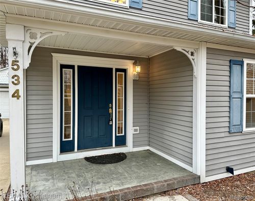 534 Hope St, Brighton, MI, 48116-1822 | Card Image