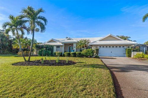 348 Red Ash Cir, ENGLEWOOD, FL, 34223-1972 | Card Image