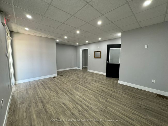 93 Main St, House other with 5 bedrooms, 5 bathrooms and 6 parking in Highgate ON | Image 7