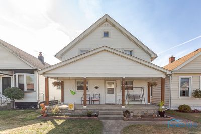 204 Elm Street, House other with 3 bedrooms, 1 bathrooms and 1 parking in Rossford OH | Image 1