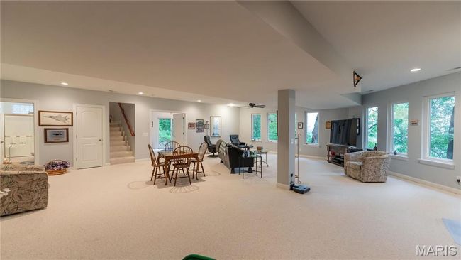 672 N High Post Rd, House other with 4 bedrooms, 3 bathrooms and 2 parking in Augusta MO | Image 32