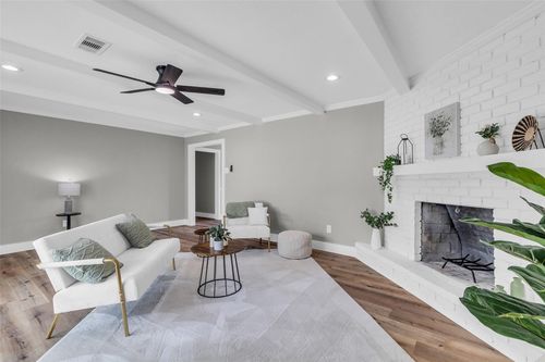 3518 Shore Shadows Dr, Crosby, TX, 77532-7221 | Card Image