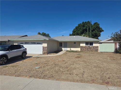 9906 Cypress Ave, Fontana, CA, 92335-6508 | Card Image