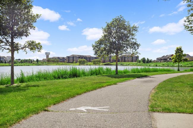 15590 Duck Trail Ln, Townhouse with 4 bedrooms, 4 bathrooms and null parking in Apple Valley MN | Image 54