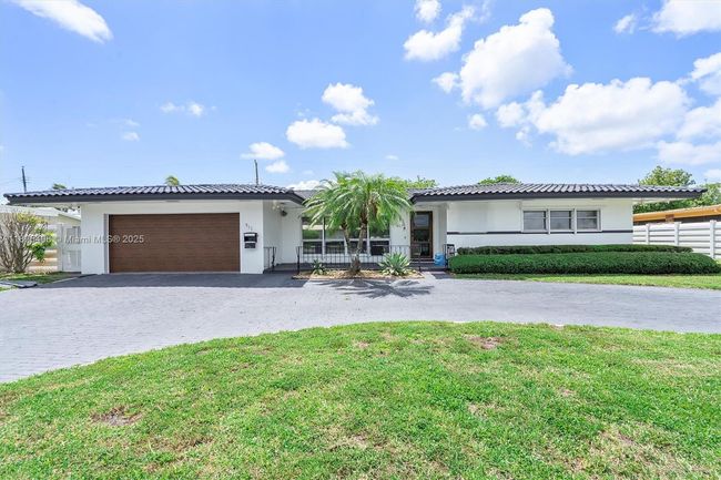 417 N Highland Dr, House other with 3 bedrooms, 2 bathrooms and null parking in Hollywood FL | Image 40
